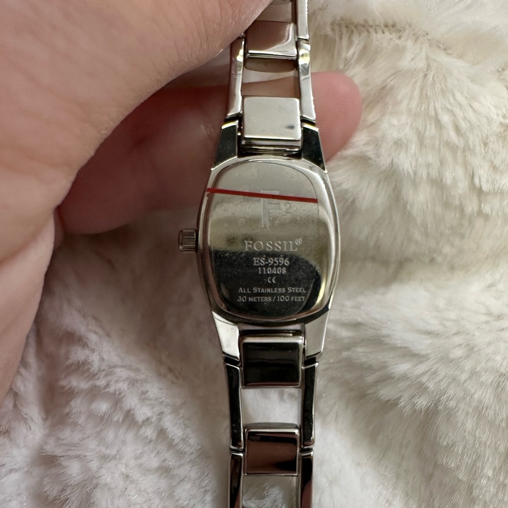 Fossil Watch!! - Picture 3 of 3